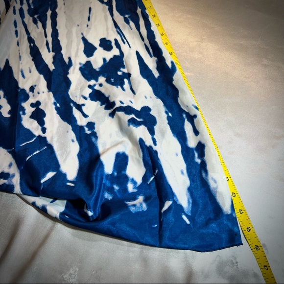 Cheng Xin | Super Soft Blue Tir Dye Pattern Dress Beach Dress // XL - Picture 2 of 13